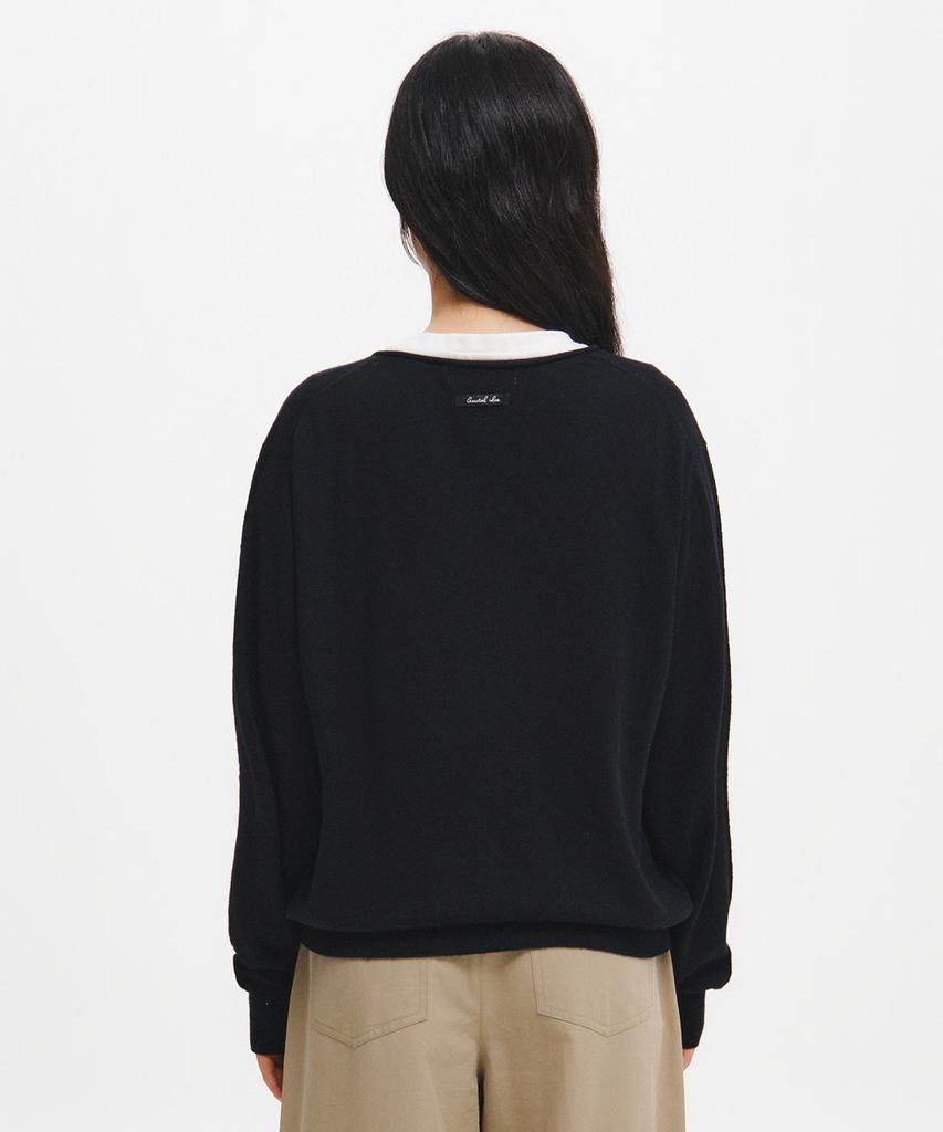 GENERALIDEA [Bora Pick] Deep V-Neck Loose Fit Knit Pullover [Black] / Gf3Lkp506