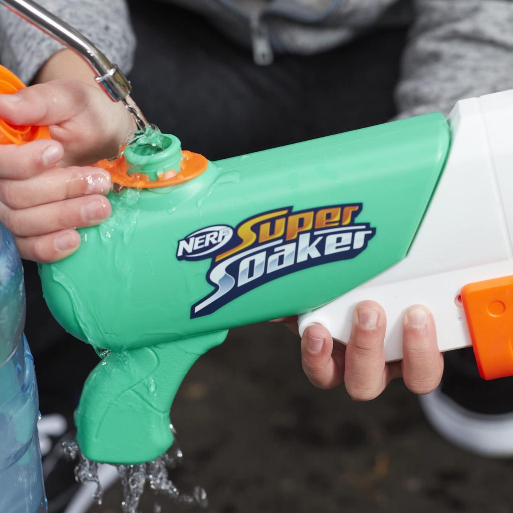 Hasbro Nerf Super Soaker Hydro Frenzy Water Blaster, 709mL Tank Capacity, Wild Style, 3 Spray Modes, Adjustable Nozzle, 2 Launch Tubes, Fun for Kids