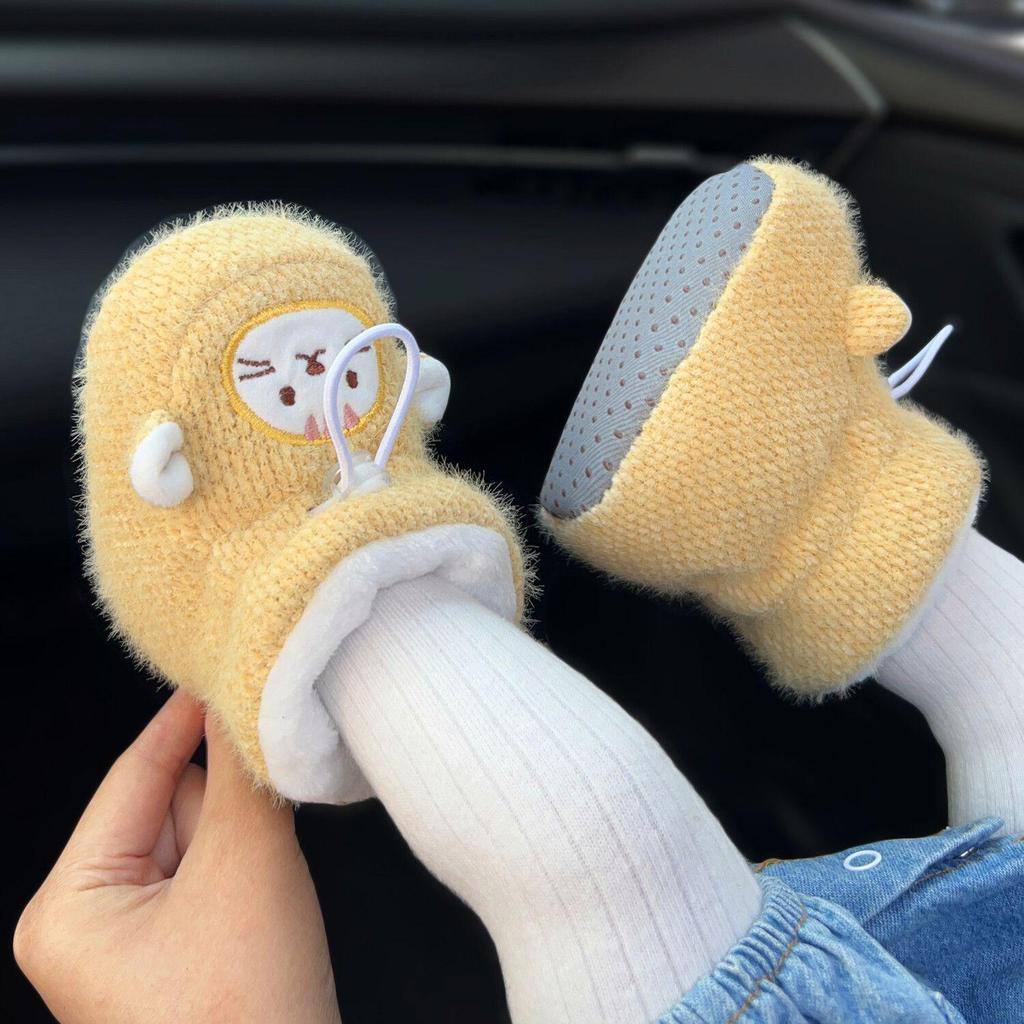 Winter Velvet-Lined Non-Slip Baby Shoes for Girls - Soft Sole, Warm Protection
