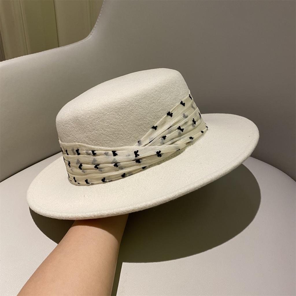 Autumn Winter 100% Wool Hat Bell Hat Women's French Elegant Retro Hepburn Autumn and Winter Celebrity Pearl Wool Felt Bucket Hat