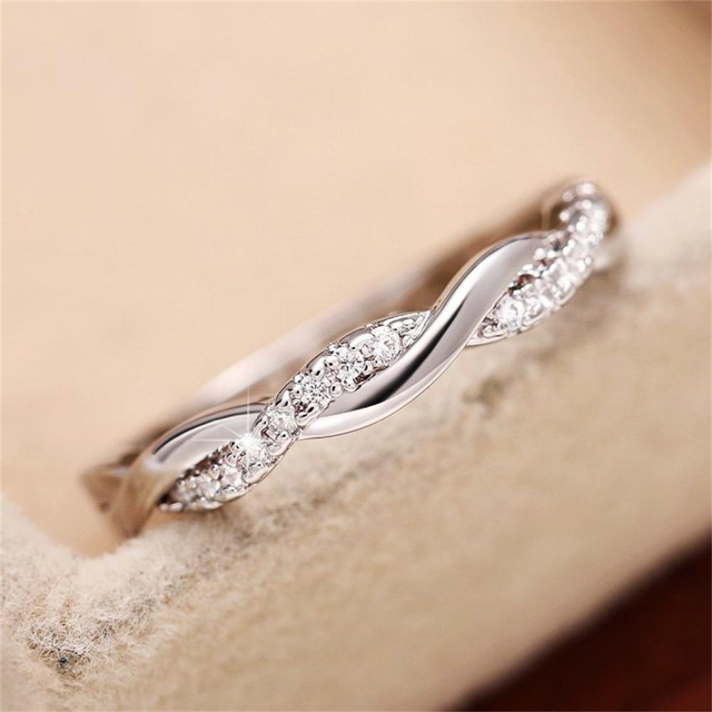 European and American simple twist micro-inlaid zircon ring copper ring girl index finger ring tail
