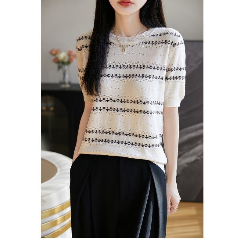 Summer New Round Neck Short-sleeved Sweater Hollow Pullover Fashion Jacquard Top