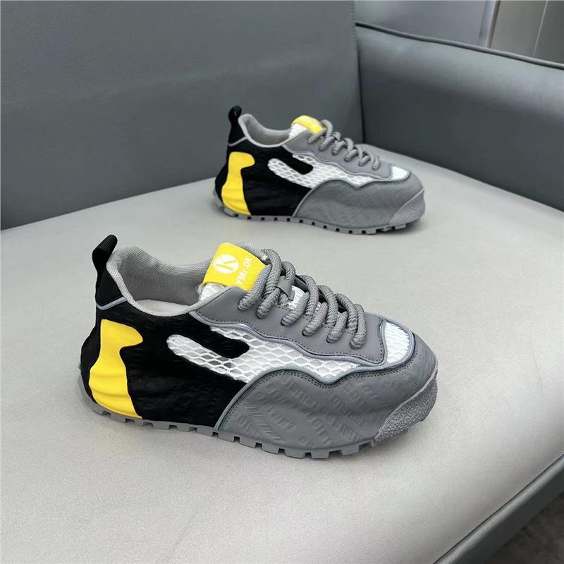 Spring new honeycomb mesh breathable soft bottom comfortable and casual qs