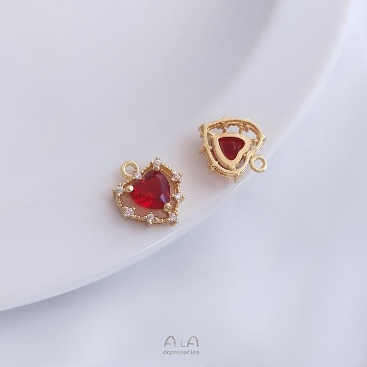 

Кулон в форме фестончатого сердца из золота 14 карат с микропаве из циркония с сохранением цвета для изготовления ожерелья своими руками