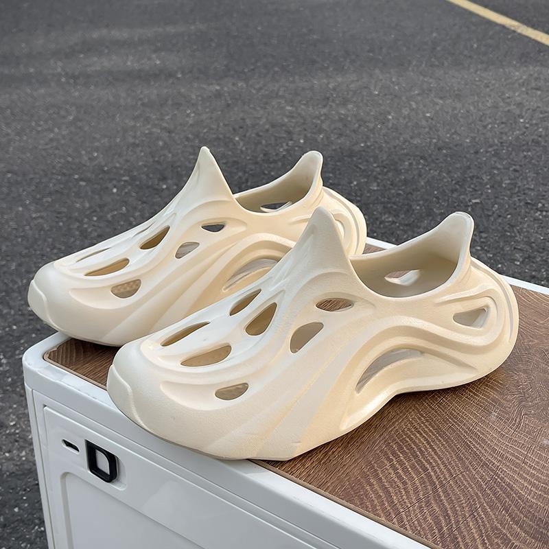 Fashion Unisex Beach Casual Comfortable Lightweight Shoes Women Fashion Minimalist Trend Outdoor Slip on Slippers 2024 Shoes for Women