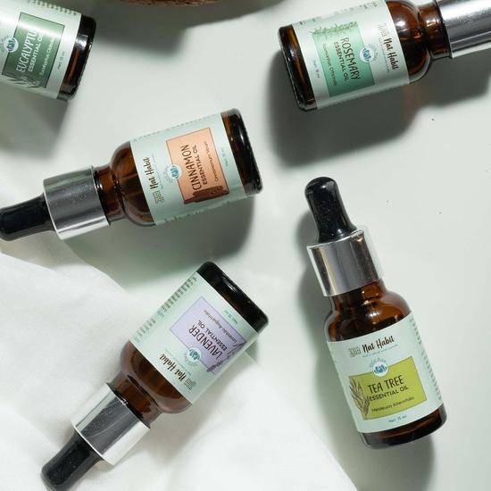 Nat Habit 100% Pure Tea Tree Essential Oil With Melaleuca Alternifolia For Hair & Skin, Steam Distilled,Diffuser Oil- 15 Ml