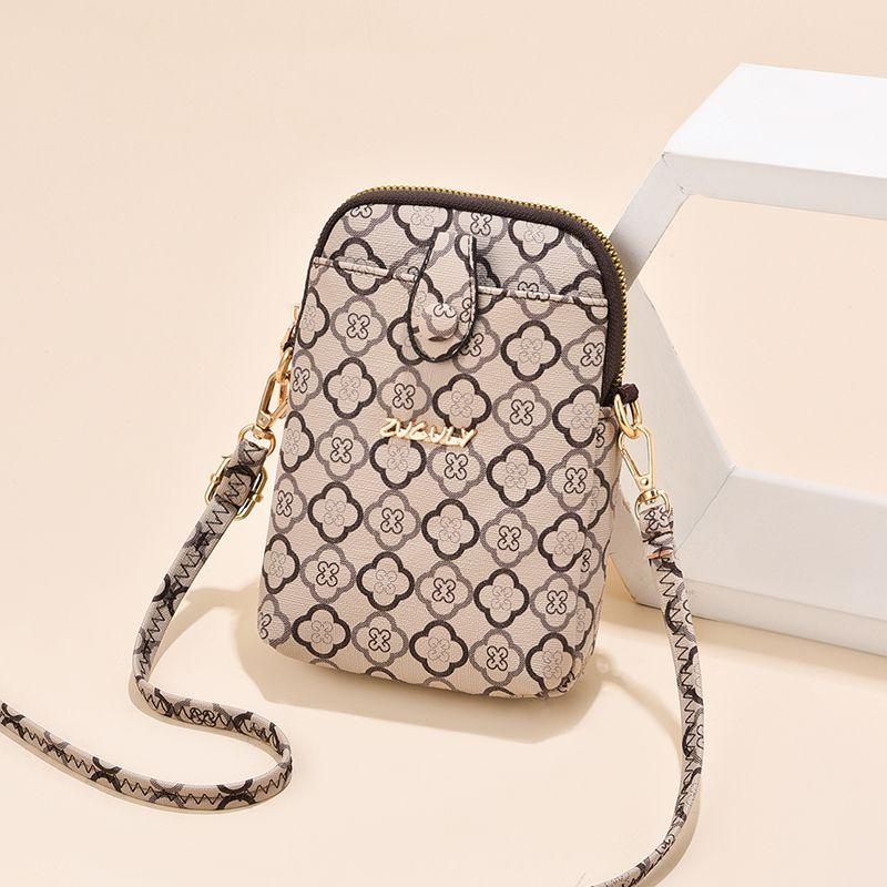 

Новая сумка для мобильного телефона в корейском стиле, вертикальная, универсальная, модная мини-сумка-мессенджер, маленькая сумка, сумка для телефона для шопинга, сумка-кошелек для монет Mobile phone bag 78 light color cloud pattern