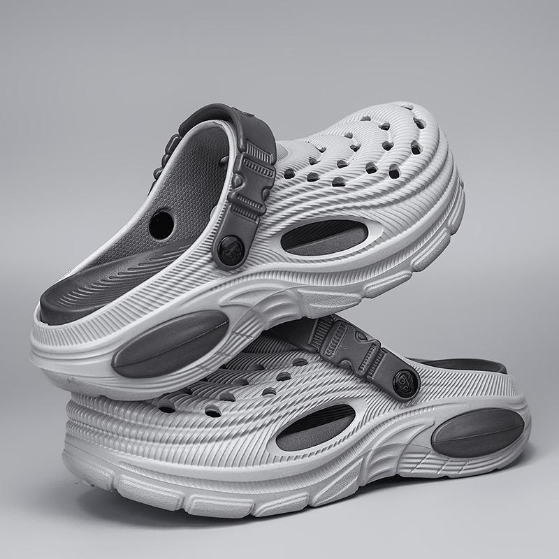 Fashion Clogs Men Sandals Lightweight Breathable Slip-On Sandals Non-Slip Water Shoes for Summer Beach Sandals
