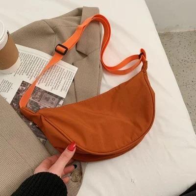 1 Pcs New Fashionable Dumpling Bag Lightweight Commuting Underarm Large Capacity Simple Shoulder Crossbody Bag