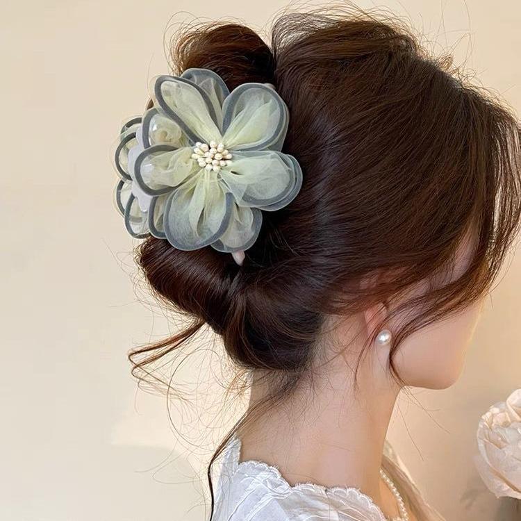 Hot Selling Resin Flower Hair Claw Clips for Women Girls Hair Accessories