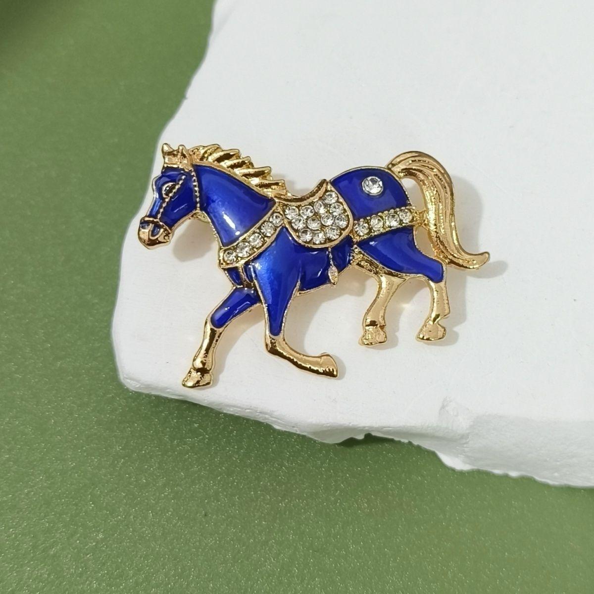 European-American Rhinestone Enamel Horse Brooch - Elegant Drip Glaze Design for Suits and Coats