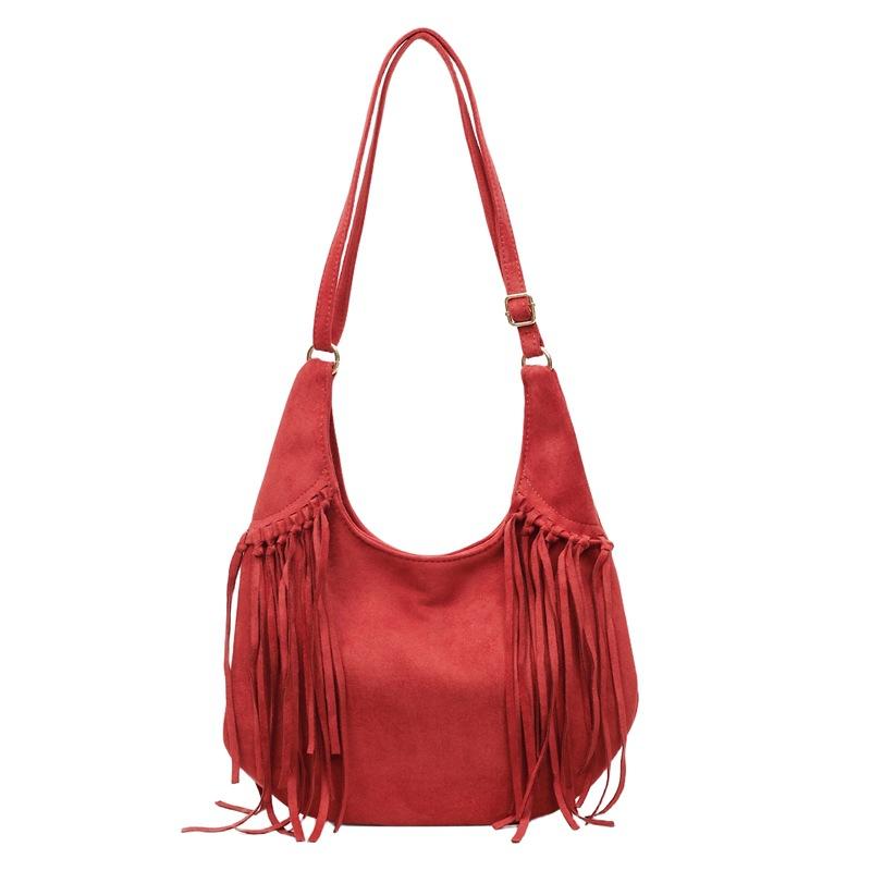 Retro matte fringed underarm bag women's early autumn large-capacity versatile wasteland wind casual shoulder messenger bag