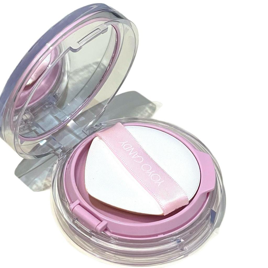 Hedvábně jemný lehký cushion make-up - Přirozené krytí a kontrola mastnoty