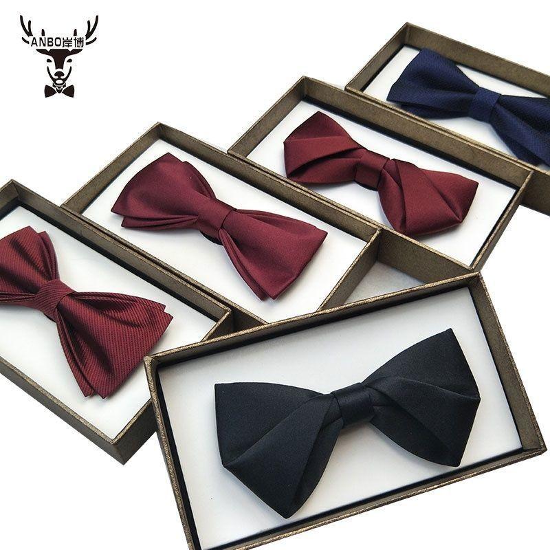 Classic Mens Wedding Bow Tie With Satin Finish For Grooms And Groomsmen