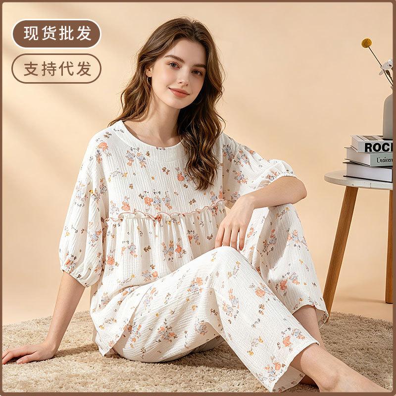 Crew neck pajamas cotton double-layer crepe five-quarter sleeves women's summer and autumn thin trousers cartoon pajamas loose and