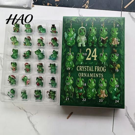Festive Party Favors for Friends Faux Crystal Frog Advent Calendar 2026, 24 Days Christmas Countdown with Hanging Pendant Bedroom Decor Animal