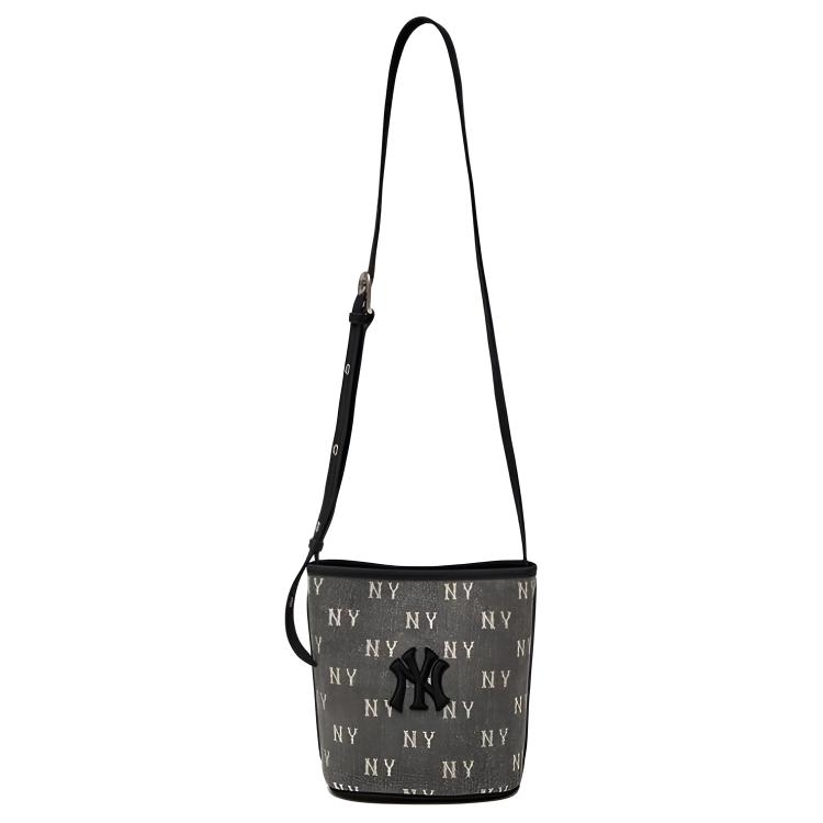

MLB New York Yankees 25FW Fashion Vintage Large Logo Cotton Synthetic Leather Bucket Bag Crossbody Bag Unisex bags Carbon-Gray 3ABMMV55N-50CGS Basic Set (Bag)