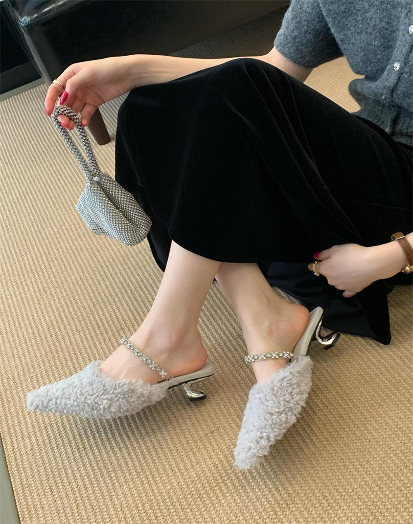 Velvet Beanie Shoes Lamb Wool Shoes Women's Autumn and Winter New Pearl Fairy Wind Warm New Single Shoes