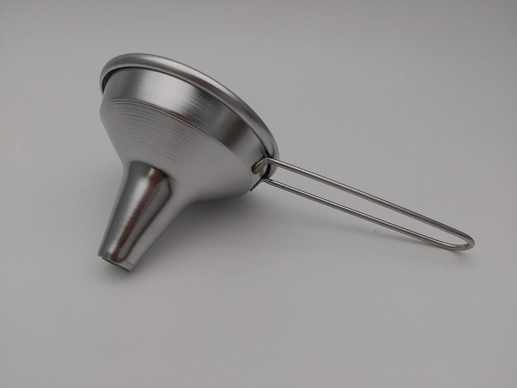 Okabe Tableware Manufacturing To Stainless Steel Funnel with Co. (TE TE) 18-8 Handle, 6.2cm