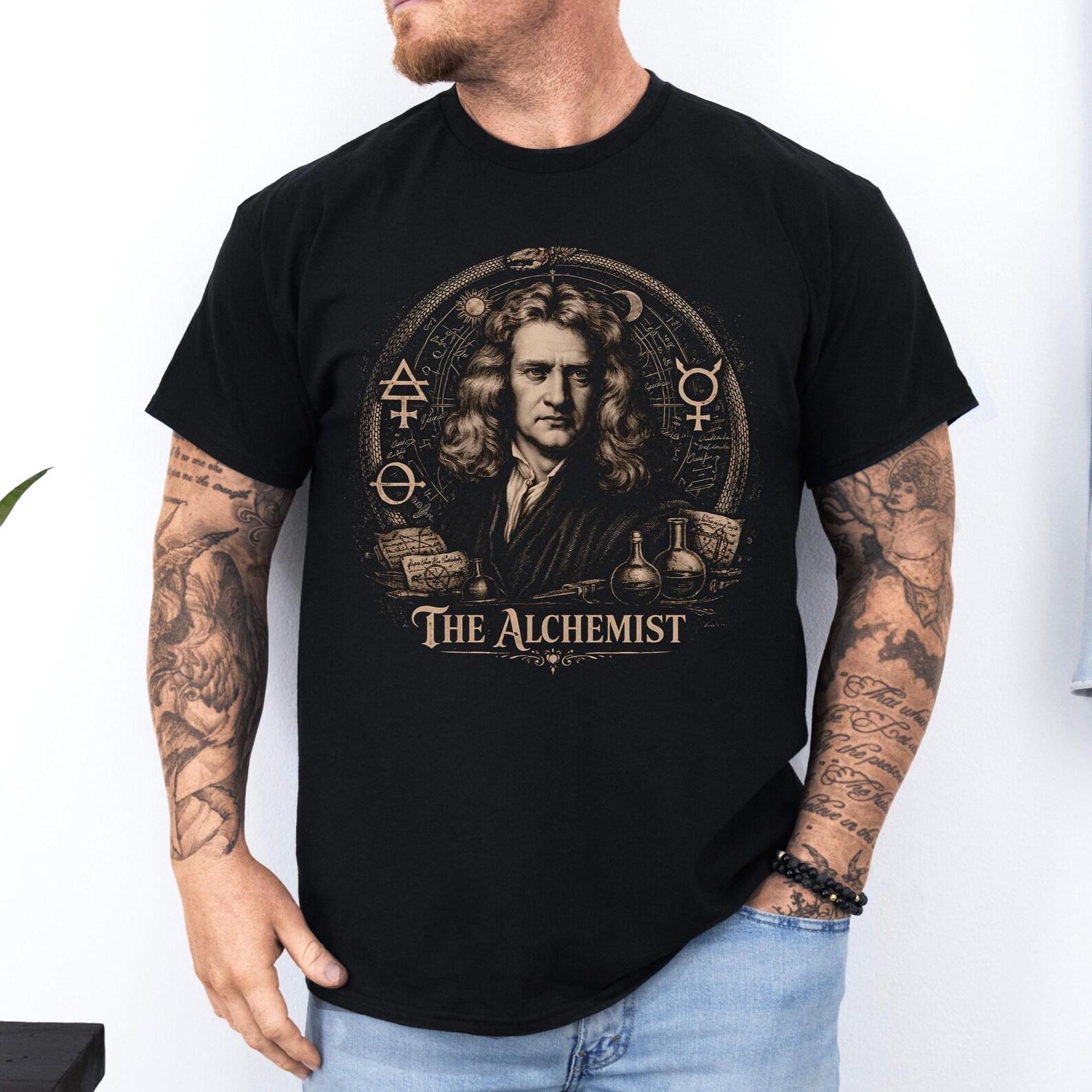 Isaac Newton Alchemy Shirt: Occult Science T-Shirt | Hermetic Philosophy Unisex Tee | Esoteric History M