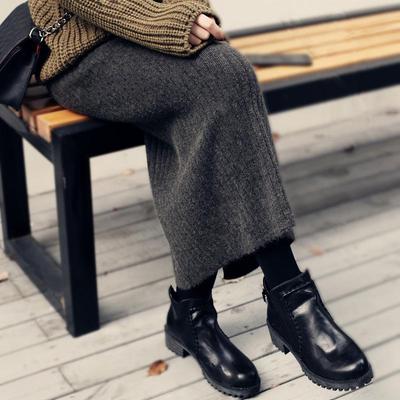Jupe moulante en tricot taille haute pour Automne/Hiver 2025 - Style européen et américain, mi-longue avec fente.