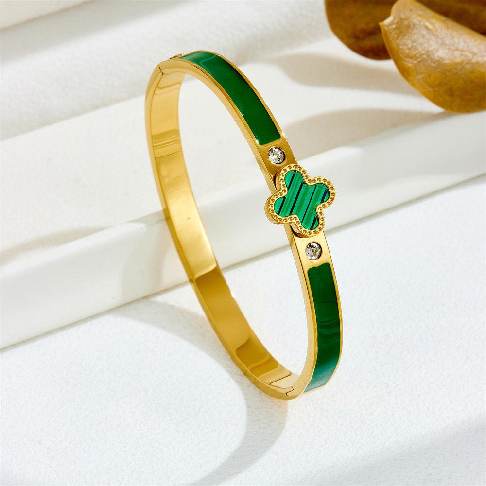 Bransoletka Czterolistna Koniczyna ze Stali Tytanowej i Cyrkonii z Wysokiej Jakości Emalią Epoksydową