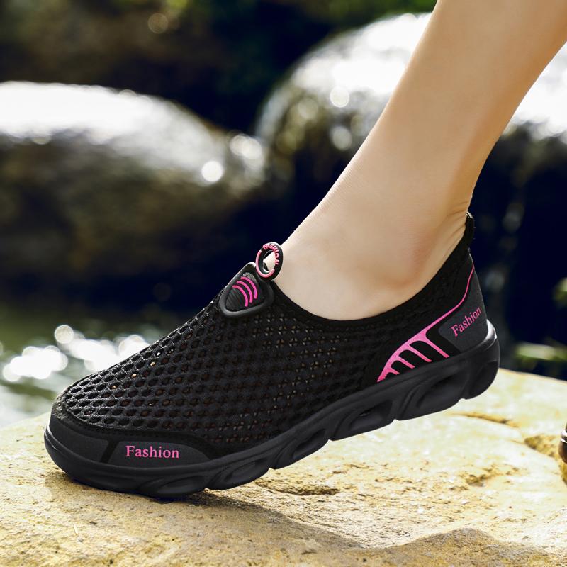 Women Casual Shoes Comfortable and Breathable Mesh Shoes Outdoor Water Shoes Lightweight Walking Shoes Simple Design Sneakers