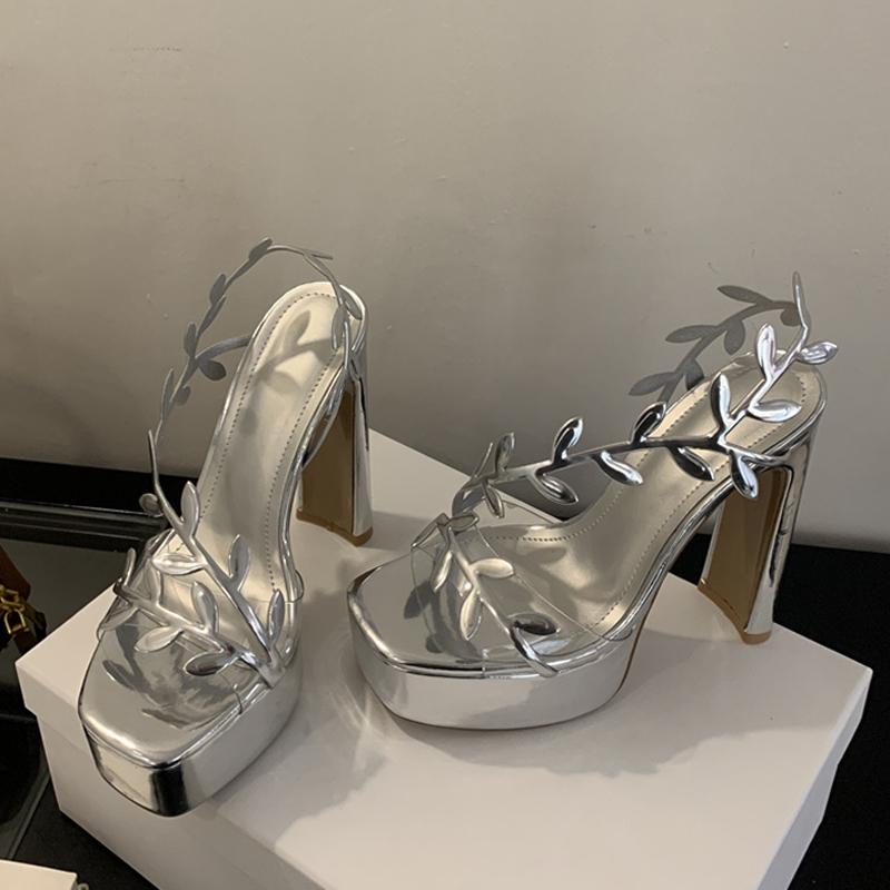 

Модная летняя обувь Liyke из лакированной кожи с золотым листом, женские сандалии, элегантные туфли на высоком каблуке на платформе с квадратным носком, свадебные банкетные туфли, размер 42 35 серебряный