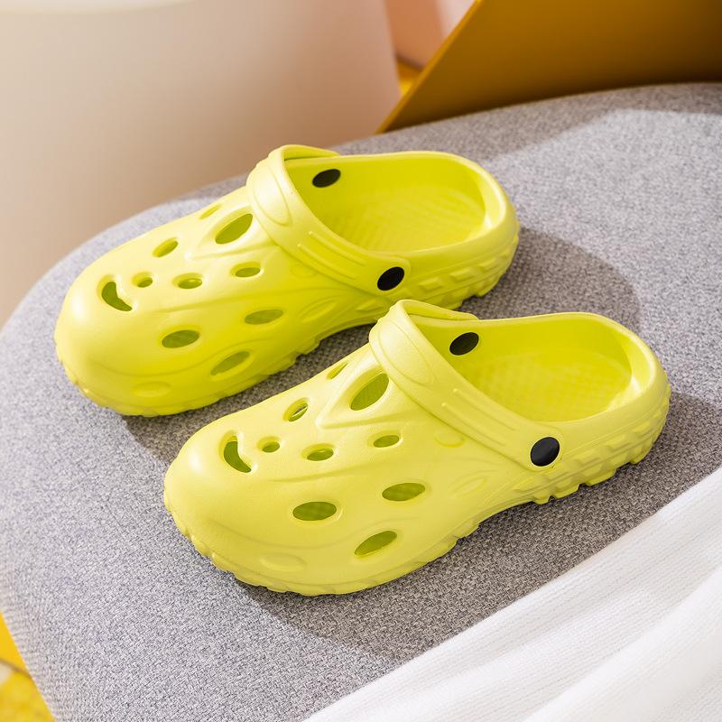 New Summer Women Slipper Female Sandals Thick Bottom Home Slides Soft EVA Garden Shoes Beach Sandals Home Slippers