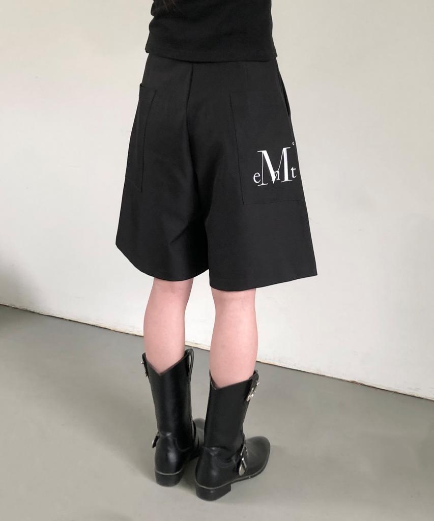 MUCENT Modern Stripe Color Block Wide Pintuck Half Pants