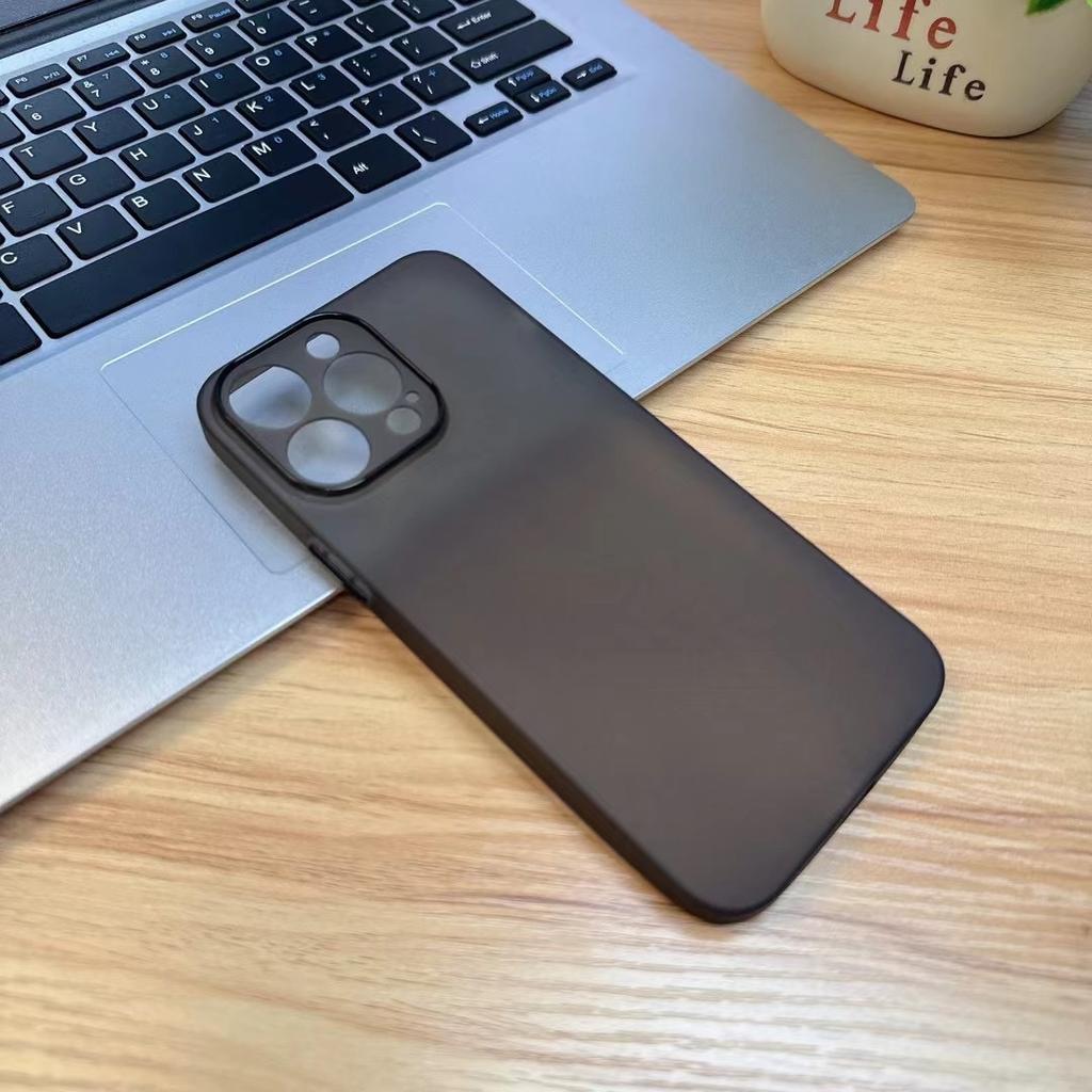 Paper-thin Apple 16ProMax ultra-thin matte mobile phone case, suitable for iphone14 matte semi-transparent XR soft case