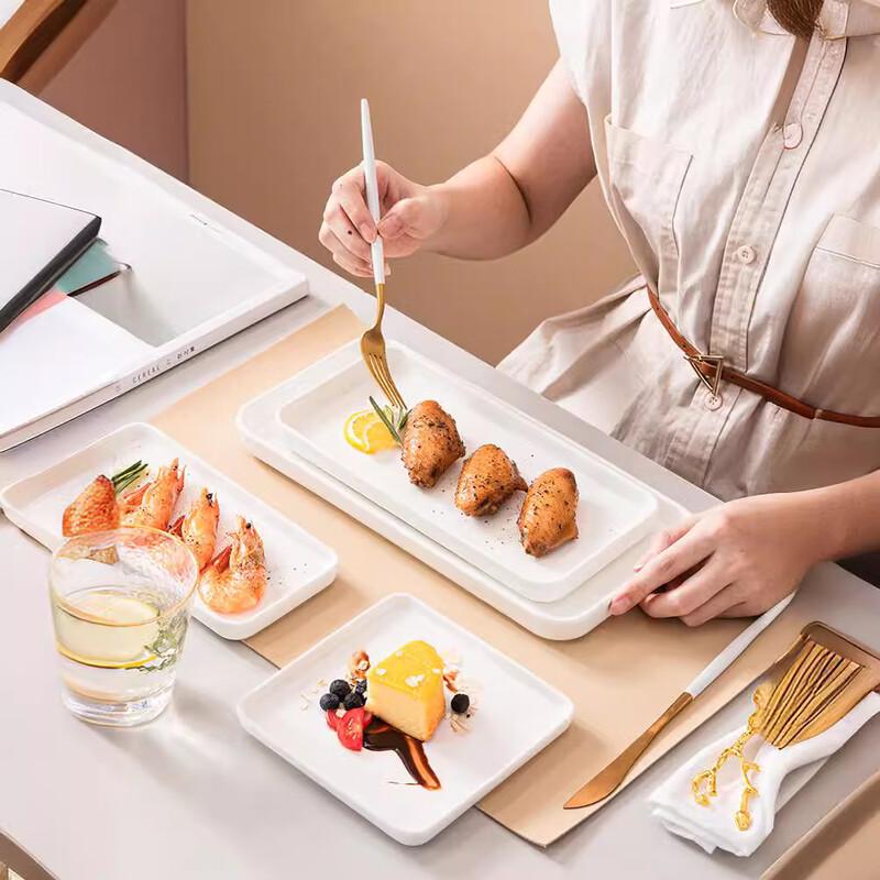 Ruhan Nordic Style Ceramic Square Flat Plate