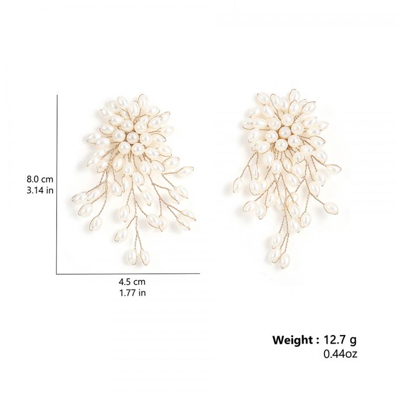 Vintage Imitation Pearls Flower Earrings for Women Luxury Handmade Beading Tassels Long Earring Bridal Wedding Party Jewelry