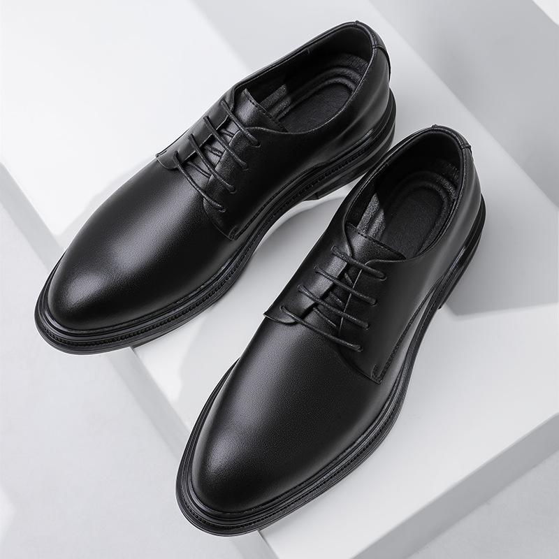 

2025 осенние свадебные туфли молодой британский стиль мужские на низком каблуке с круглым носком на шнуровке официальная одежда деловая профессиональная кожаная обувь 4882 44