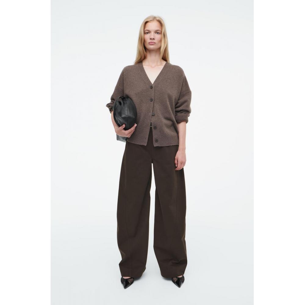 

Cos Japan Deconstructed Cotton Barrel Leg Pants dark brown/42