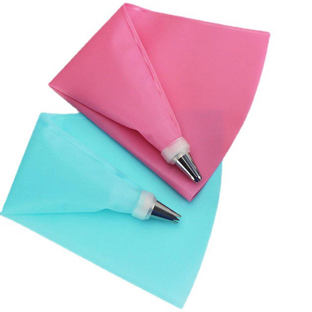 26pcs Pastry Bag Cake Decorating Tools Kit Stainless Steel Cake Nozzle Silicone Piping Bag For Bakery Confectionery Equipment