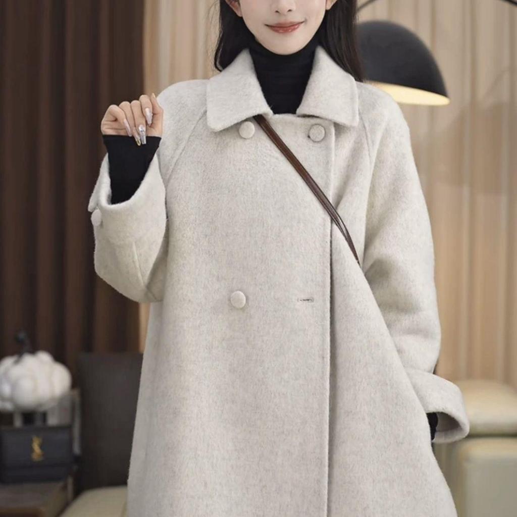 Plus Size Women's Korean Style Slimming Mid-Length Woolen Coat for Autumn/Winter - Loose Fit, Petite Long Jacket.