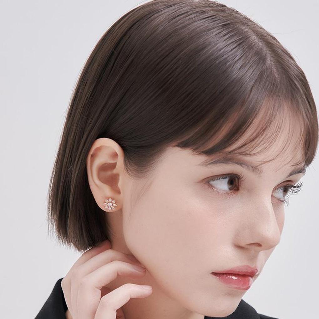 [CRANNE] Silver Snowflake Cubic Point Earrings C24EB329