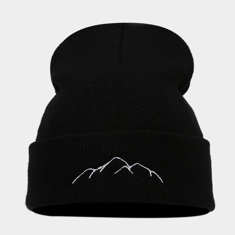 Patagonian mountain embroidery pullover hat trendy outdoor fashion personality warm hat for men women