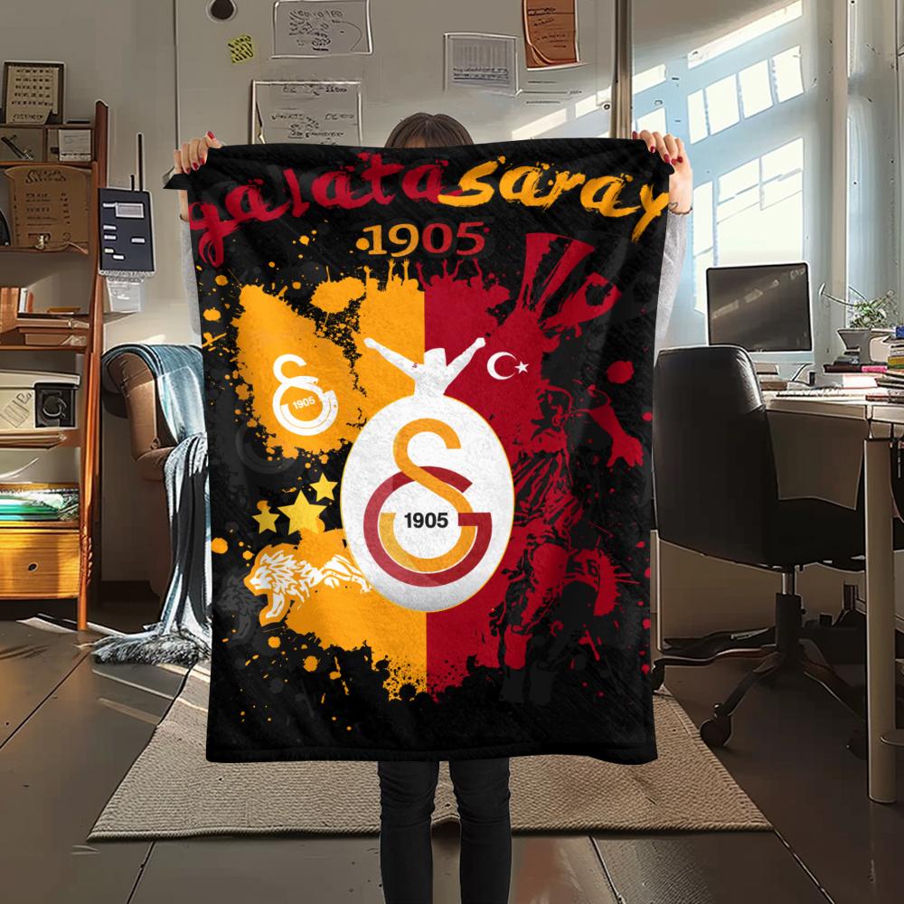1pc Galatasaray Print Flannel Blanket, High Quality Comfortable for All Seasons, Home Decor, Warmth and Comfort, Perfect for Christmas Gifts56