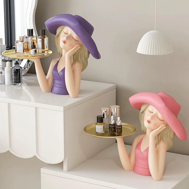 INS Style Resin Girl Tray Figurine – Modern Desktop Home Decorative Ornament