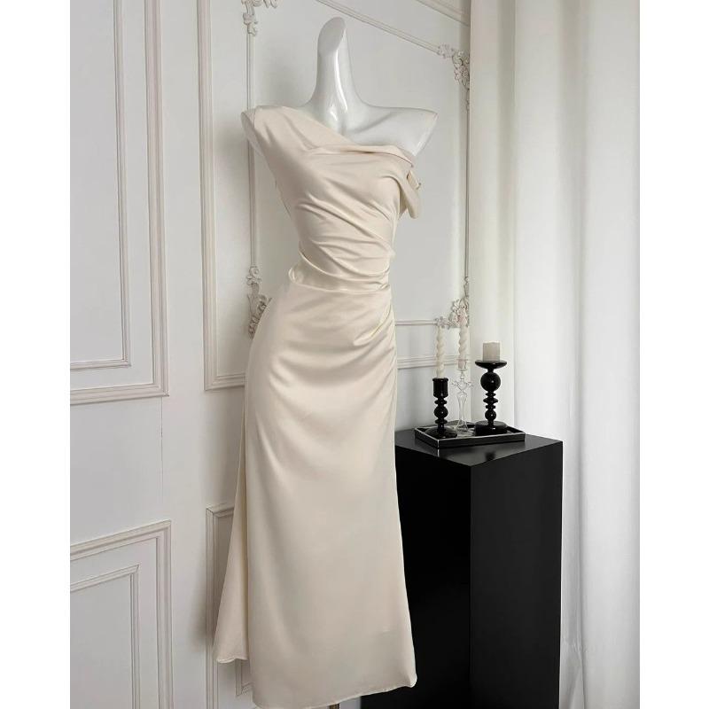 Women's Satin Maxi Dress Beige One Shoulder Ruched Slim Fit Evening Party Gown