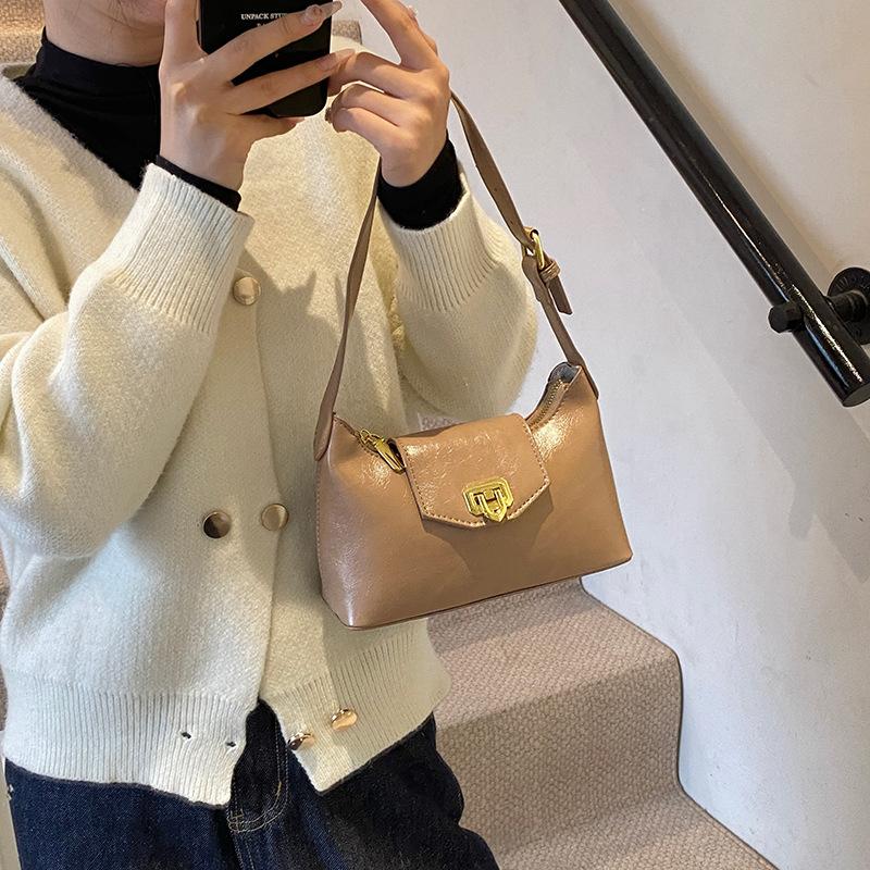 2025 new bag women's versatile single shoulder crossbody underarm women's bag premium new bag women