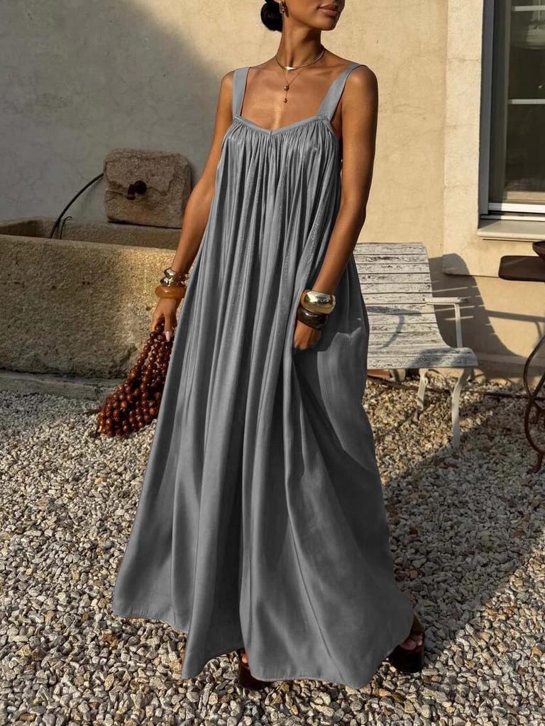 Elegant French Pleated Spaghetti Strap Summer Dress with Back Cutout