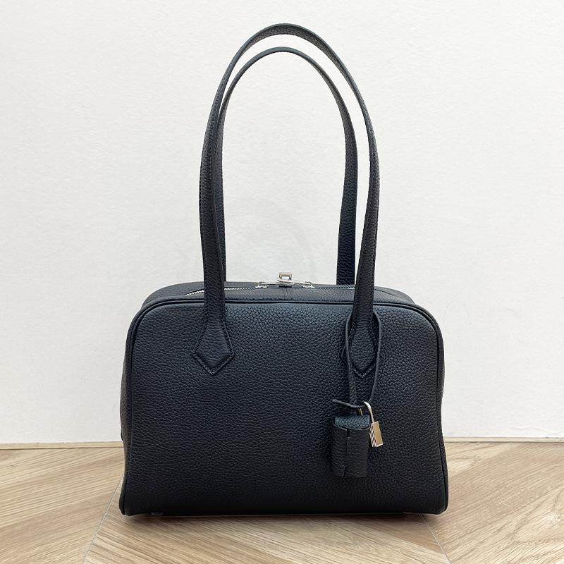 2024 Premium Victoria Большая вместительная кожаная сумка Boston и сумка через плечо 30x13x22 cm