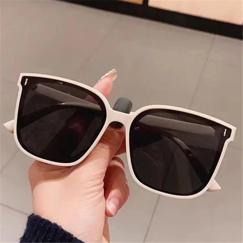 Retro New Sunglasses Men Women Popular Square Sun Glasses Ladies Black Eyeglasses Driver Goggles UV400 Mirror Shades
