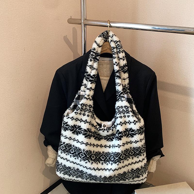 Women's Striped Plush Shopper Tote Bag Lightweight Large Capacity Ethnic Style Shoulder Bag Fluffy Casual Winter Underarm Bags