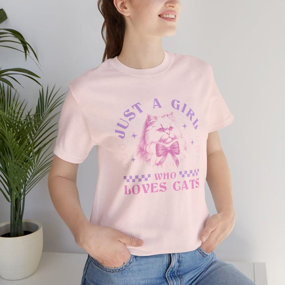 Cat Shirts, Funny Cat T-Shirt, Just a Girl Who Loves Cats, Kitty Shirt, Cat Lady Unisex T-Shirt M