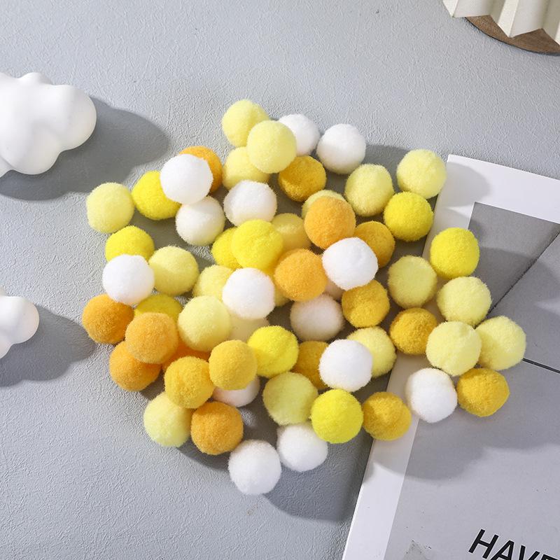 Kolorowe Wysokoelastyczne Poliestrowe Pompomy Akcesoria do Dekoracji Ubrań i Torebek DIY