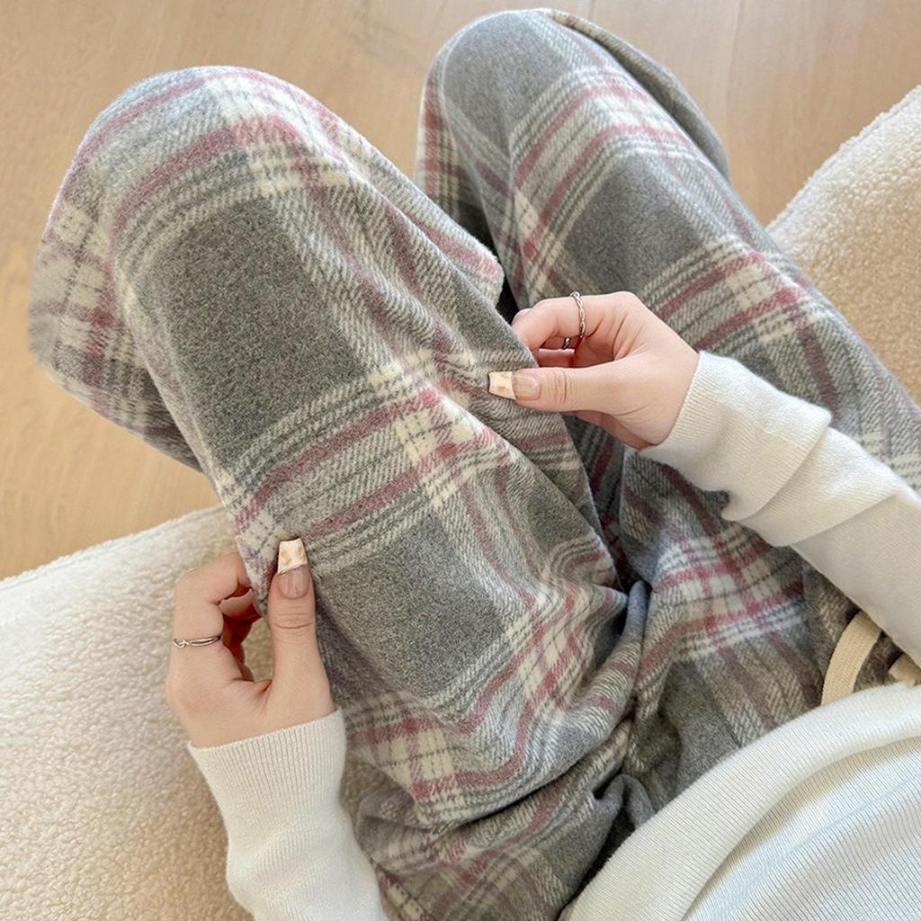 Women's High-End Retro Plaid Velvet Pants: Loose, Slimming Straight-Leg, Casual Wide-Leg Long Pants